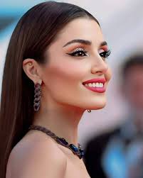 Nữ diễn viên」おしゃれまとめの人気アイデア｜Pinterest｜quy loc bui