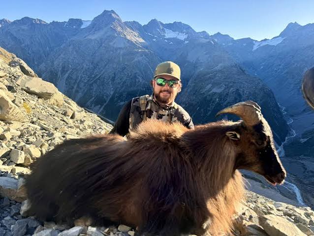 Addicted to the game and the sport': Steamboat guide Alex Thompson on the craft, sacrifice and spirit of hunting | SteamboatToday.com
