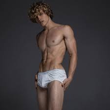 Adonis rubios que marcan más que abdominales | Togayther