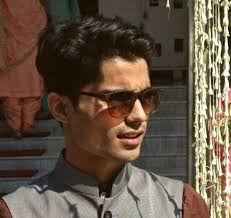 Darab Mansoor Ali at Gadgets 360