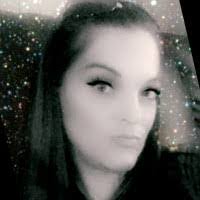 Amanda Foret's Instagram, Twitter & Facebook