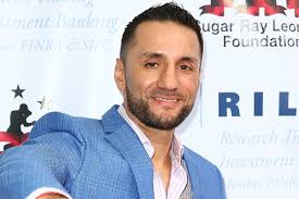 Dazn commentator kate abdo felt the need to congratulate the father of two winning boxers. Sergio Mora Quietly Retires From Boxing But Still Deep In The Game Bad Left Hook