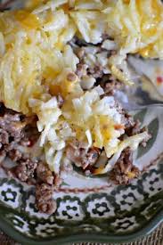Hamburger Hash Brown Casserole A Cheesy Ground Beef Recipe Recipe Easy Casserole Recipes Hashbrown Hamburger Casserole Hash Brown Casserole