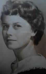 Fran Cochran's Instagram, Twitter & Facebook