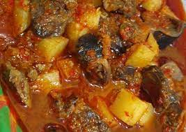 Video ini menjelaskan resep dan cara membuat sambal goreng kentang ati ampela yang enak. Cara Simple Buat Sambal Goreng Ati Ampela Kuah Pedas Enak Dilidah
