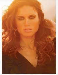 Gabriela Hurst's Instagram, Twitter & Facebook