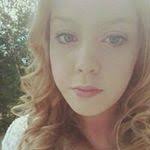 Kendra Mintz's Instagram, Twitter & Facebook