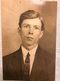 Guess who? I am so thrilled to see this photo