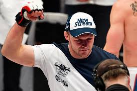 Документальный цикл «матч тв» о спортсменах, преодолевших множество препятствий на пути к победам и рекордам. Aleksandr Shlemenko O Boe S A Emelyanenko Sorvannom Boe Habiba I Zhizni Na Karantine Chempionat