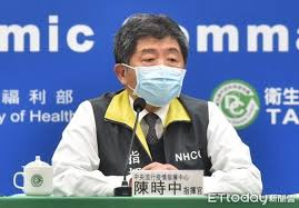 先前受華航諾富特飯店群聚事影響的桃園，仍是31人確診。 上述4縣市皆為紅色警戒。 更多鏡週刊報導 【本土單日16例】基隆婦嚴重肺炎 高雄點曝 指揮中心這樣說 連2日本土增 民眾恐慌爆買衛生紙、口罩 賣場釀塞車 柯文哲宣布進入「準第三階段」防疫 北市研議啟動大量快篩 疫情三級警戒有多慘？ Xqh8setsknv1vm