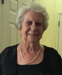 Mamie Carpenter's Instagram, Twitter & Facebook