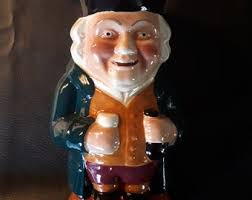 Crown Devon Fielding's Ruby Lustrine Lustre Jug Pitcher Fish Pattern 5142