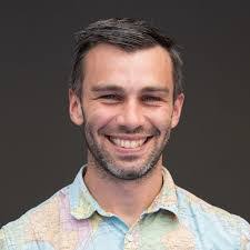 Stephen Leishman's Instagram, Twitter & Facebook