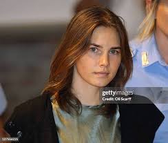4,053 Amanda Knox Photos & High Res Pictures