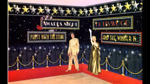 I love all of the sparkling and gold objects used in this event; Awesome Red Carpet Party Decorations Youtube