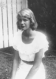 Her father, otto plath, refusing any medical treatment, died of gangrene complications in 1940. Sylvia Plath Biography Poet Schoolworkhelper