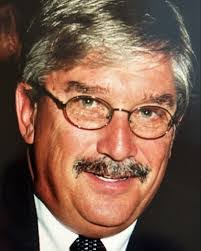 Jennifer Vasil's Instagram, Twitter & Facebook