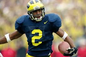 In honor of the pro football hall of fame class of 2021, we're looking back at the collegiate careers that set the foundation for these hall of famers. Best Nfl Defenders The Big Ten Has Produced Bleacher Report Latest News Videos And Highlights