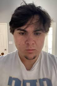 Avec ma gueule en ce moment, je peux trouver une copine ? :  r/datingadviceformen