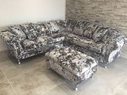Pin By Casahoma On Home Interiors In 2020 Velvet Corner Sofa Crushed Velvet Sofa Sofa Inspiration