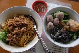 Pirkiniai, visi gėrimai ir maistas, bakalėjos parduotuvės ir prekybos centrai, restoranai. Konon Ini Mi Baso Terlezat Di Tasikmalaya Halaman All Kompas Com