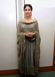 Best Manish Malhotra Salwar Kameez Collection However, what particularly stands out in his bridal wear collection is the emphasis on comfort.