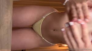 Blonde Cutie emy squirting in doggy position a must-see