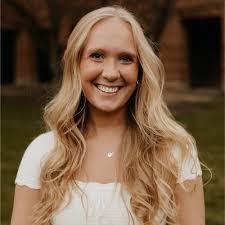 Jenna Poling's Instagram, Twitter & Facebook