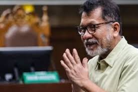 Siapa Zarof Ricar? Mantan Pejabat Mahkamah Agung yang Terlibat Kasus  Makelar Perkara, Simpan Uang Rp920 Miliar dan 51 Kg Emas di Rumah