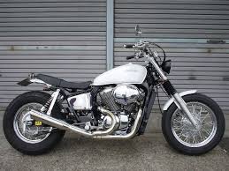 Found A Honda From 1995 That I Never Saw Before Would Love To Have One Of These The Vrx400 Was Made For The Japanese Amrket Onl Honda Honda Bikes Yamaha Virago