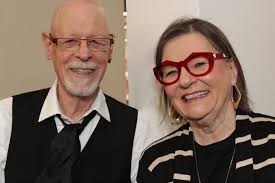 The Lawrence Public Library Reader