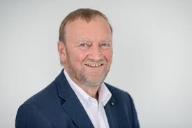 Staff changes with Viscom's sales partnership