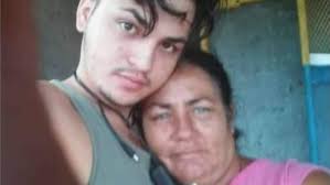 Le apretaron el cuello y lo tiraron contra los cables de corriente',  denuncia la madre de un cubano detenido por el 11J