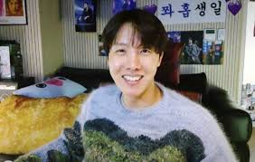 Here's a screenshot of his song recommendation: Bts Armys Crashed Vlive Weverse Youtube On Jhope S Birthday