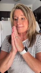 The BE-YOU-tiful Beyond 40 project is well underway! , It’s your turn to  have this incredible, fun, empowering experience and join 39 other women  celebrating life over 40. , Link in bio to apply. , ...