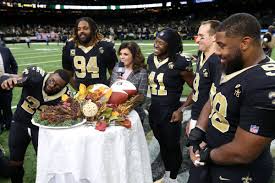 Cbs and fox are available to most cord cutters for free with an antenna. Thanksgiving Football How To Watch Big Blue View