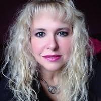 50+ "Roxanne Boyce" profiles