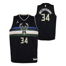 A milwaukee bucks jersey guide. Nike Kids Milwaukee Bucks Giannis Antetokounmpo Statement Jersey Scheels Com