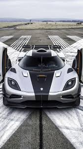 Koenigsegg is aiming to challenge the bugatti veyron 16.4 super sport for the title of world's fastest car with its new 1,115 horsepower agera r. Koenigsegg Agera R Wallpapers Wallpaper Cave