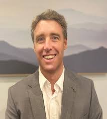 David Manohar's Instagram, Twitter & Facebook