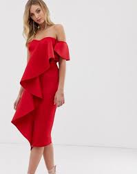 Très polyvalent, on le porte au travail, le weekend, en soirée et même pour assister à un mariage ! Robe Rouge Mariage Comment La Choisir La Porter Ou La Trouver