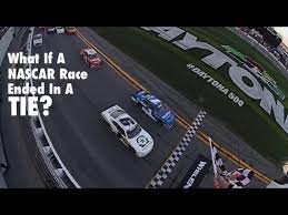 No operating headlights or taillights are needed because the cars don't race at night. What If A Nascar Race Ended In A Tie Youtube