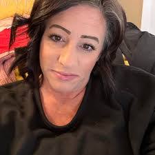 Megan Spear's Instagram, Twitter & Facebook