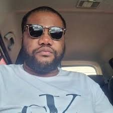 Bugatti Chiron, Koenigsegg Agera e Pagani Huayra