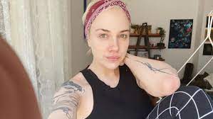 Gabi tóth, vlastním jménem gabriella tóth (* 17. Toth Gabi Mutet Kozben Felebredtem 24 Hu