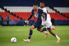 Pourtant, la coupe de la ligue et la coupe de france à la télé sont les derniers bastions d'une autre vision du football. Videos Psg Lille Les Buts De Icardi Et Mbappe Et L Arret De Navas Sur Penalty