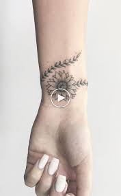 30 Tattoo Ideas For Romantic Women Women For Ideas Romantic Tatt Flowertattoos Rose Tattoos For Women Tattoo Designs For Girls Tattoos For Women