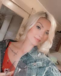 Amanda Blystone (@blystone_amanda) • Instagram photos and videos