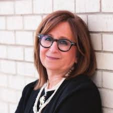 Janet Scharf's Instagram, Twitter & Facebook