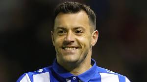 Ross Wallace: Sheffield Wednesday winger signs new contract